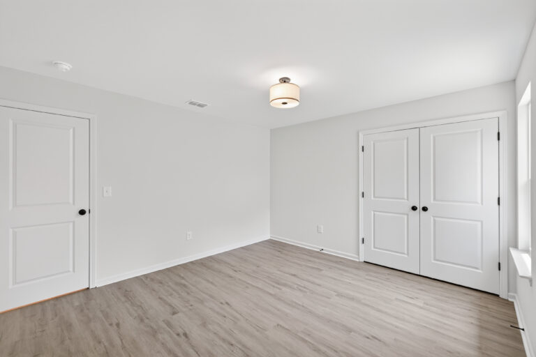 5226 Hickory Ln. — photo 12 of 34