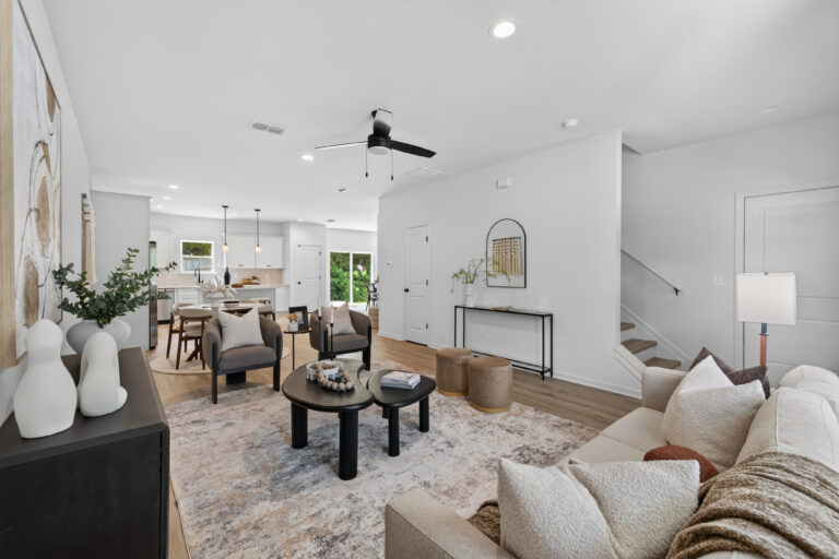 5226 Hickory Ln. — photo 2 of 34