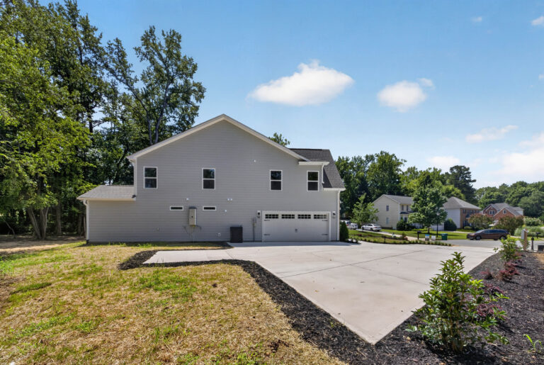 2316 Chateau Ct. — photo 4 of 46