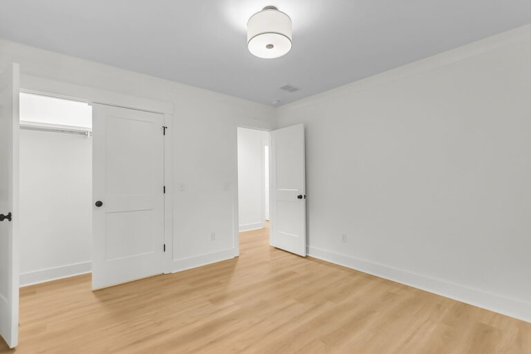 1438 Joy Ave. — photo 7 of 52