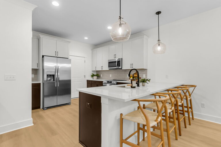 1438 Joy Ave. — photo 13 of 52