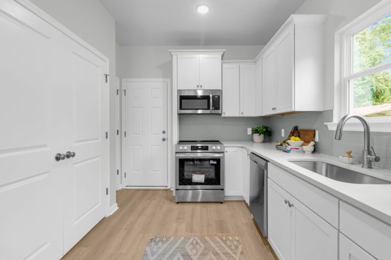 5131 Delta St. — photo 9 of 18