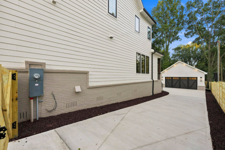 4647 General Pershing Dr. — photo 36 of 57