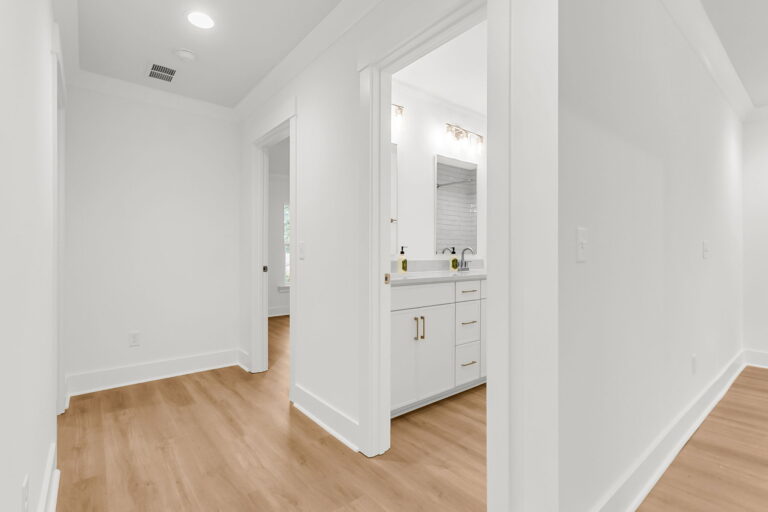 3208 Bonanza Rd. — photo 11 of 55