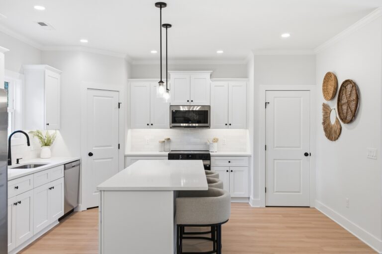 3628 Glenwood Dr. — photo 6 of 31