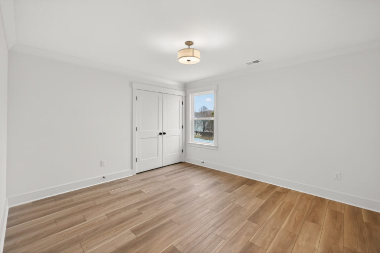 12714 Hamilton Rd. — photo 17 of 35