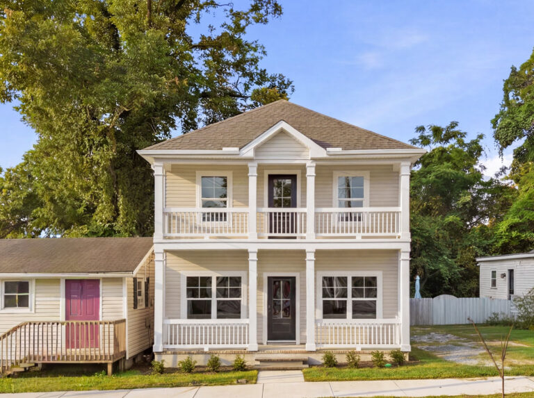 3628 Glenwood Dr. — photo 1 of 31