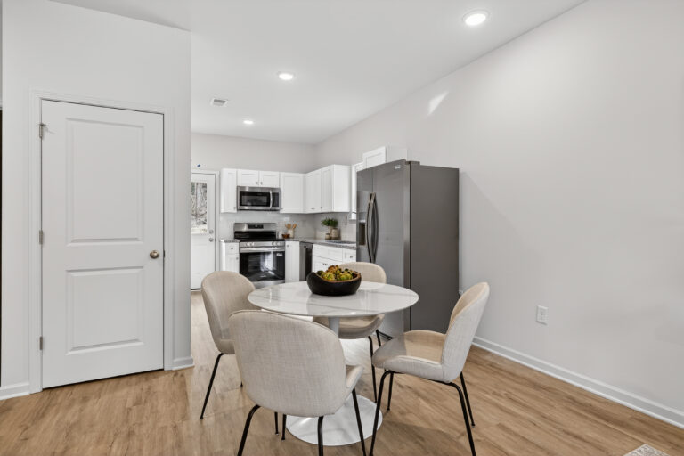 806 S Salisbury Ave. — photo 10 of 19