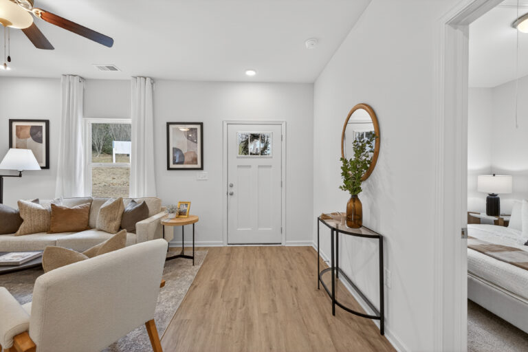 806 S Salisbury Ave. — photo 15 of 19